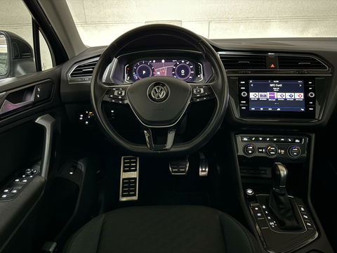 Volkswagen Tiguan 1.5 TSI ACT R-Line Pano HUD Virtual Trekh.
