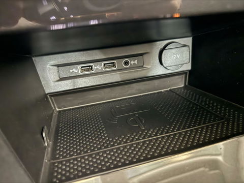 Volkswagen Tiguan 1.5 TSI ACT R-Line Pano HUD Virtual Trekh.