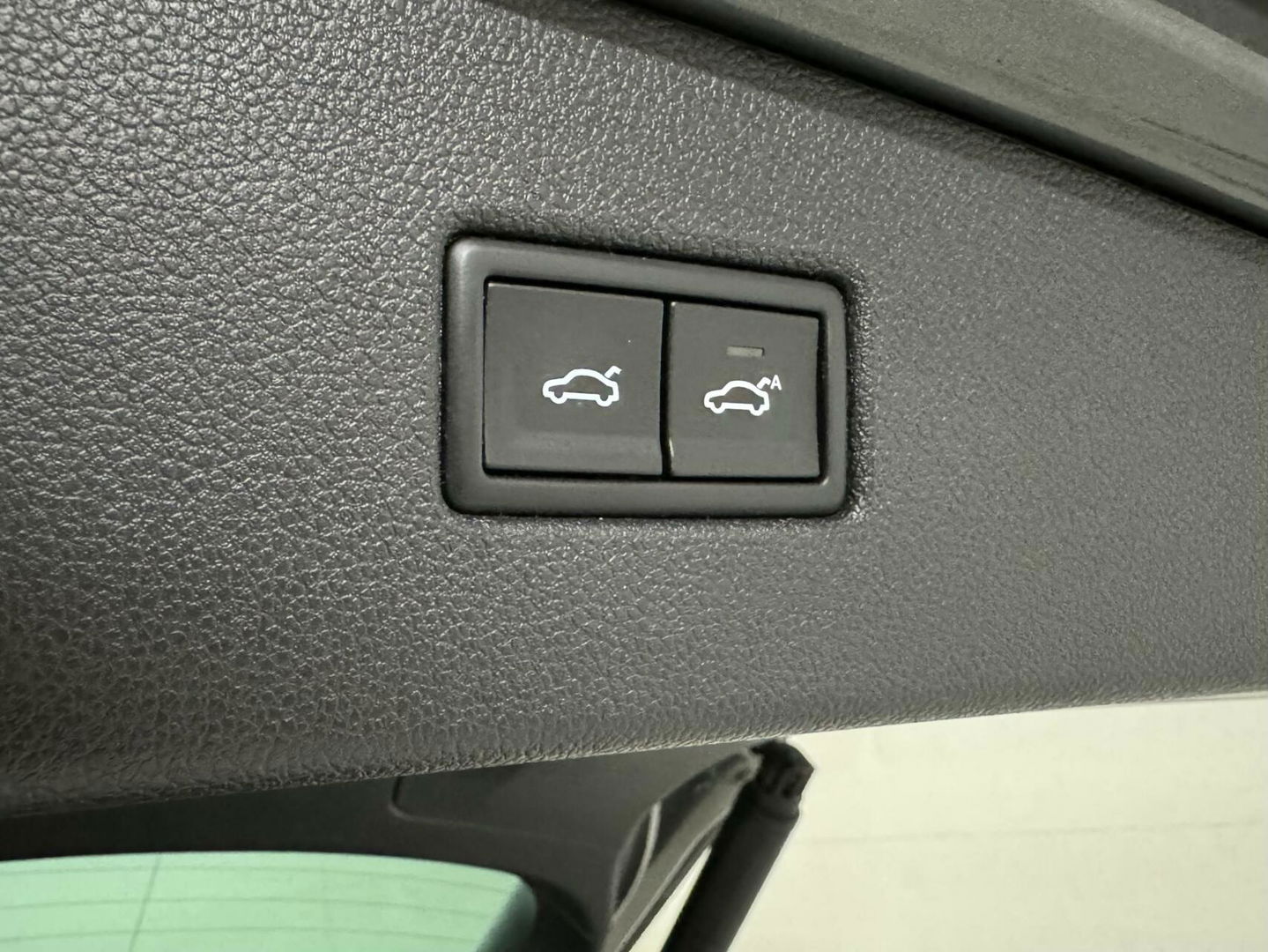 Volkswagen Tiguan 1.5 TSI ACT R-Line Pano HUD Virtual Trekh.