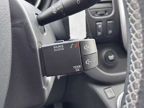 Renault Trafic 2.0 dCi 170PK L2H1 Luxe | LED | LMV | 2x Schuifdeur | R-Link | Carplay