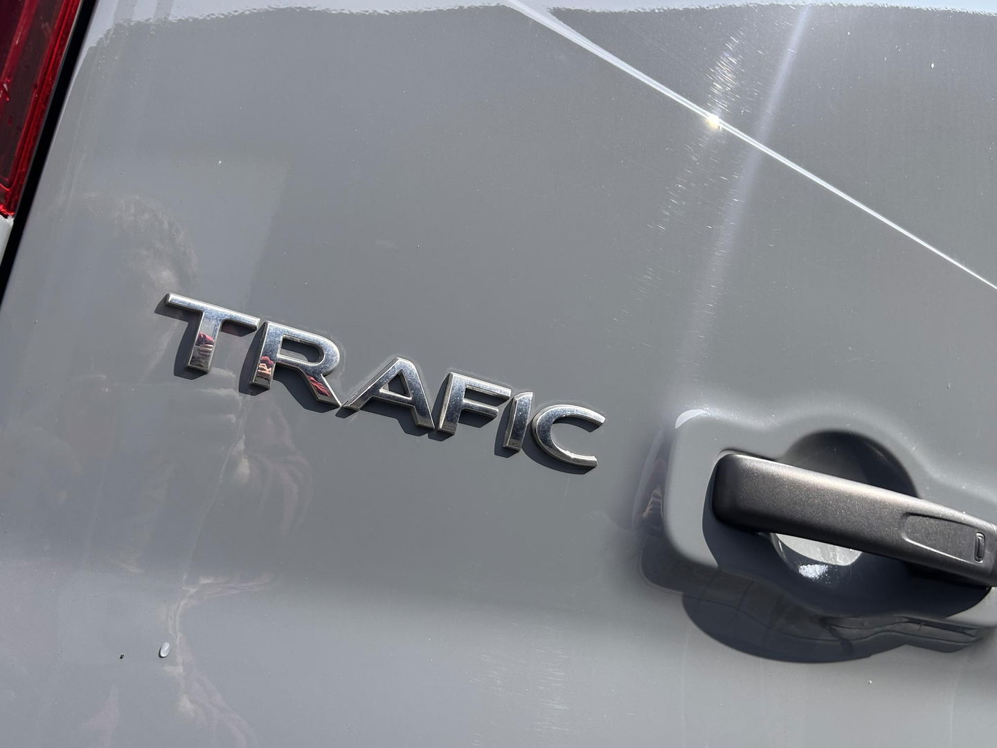 Renault Trafic 2.0 dCi 170PK L2H1 Luxe | LED | LMV | 2x Schuifdeur | R-Link | Carplay