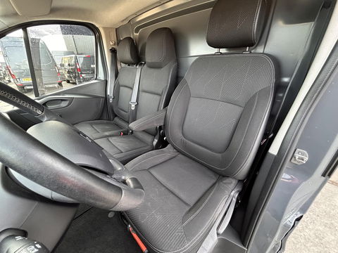Renault Trafic 2.0 dCi 170PK L2H1 Luxe | LED | LMV | 2x Schuifdeur | R-Link | Carplay