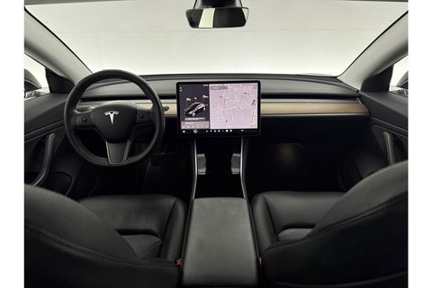 Tesla Model 3 Long Range AWD 75 kWh 360Camera 351PK Autopilot Pano Memory LED Cruise Clima 19"LMV Navi PDC Stoelverwarming