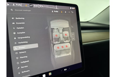 Tesla Model 3 Long Range AWD 75 kWh 360Camera 351PK Autopilot Pano Memory LED Cruise Clima 19"LMV Navi PDC Stoelverwarming
