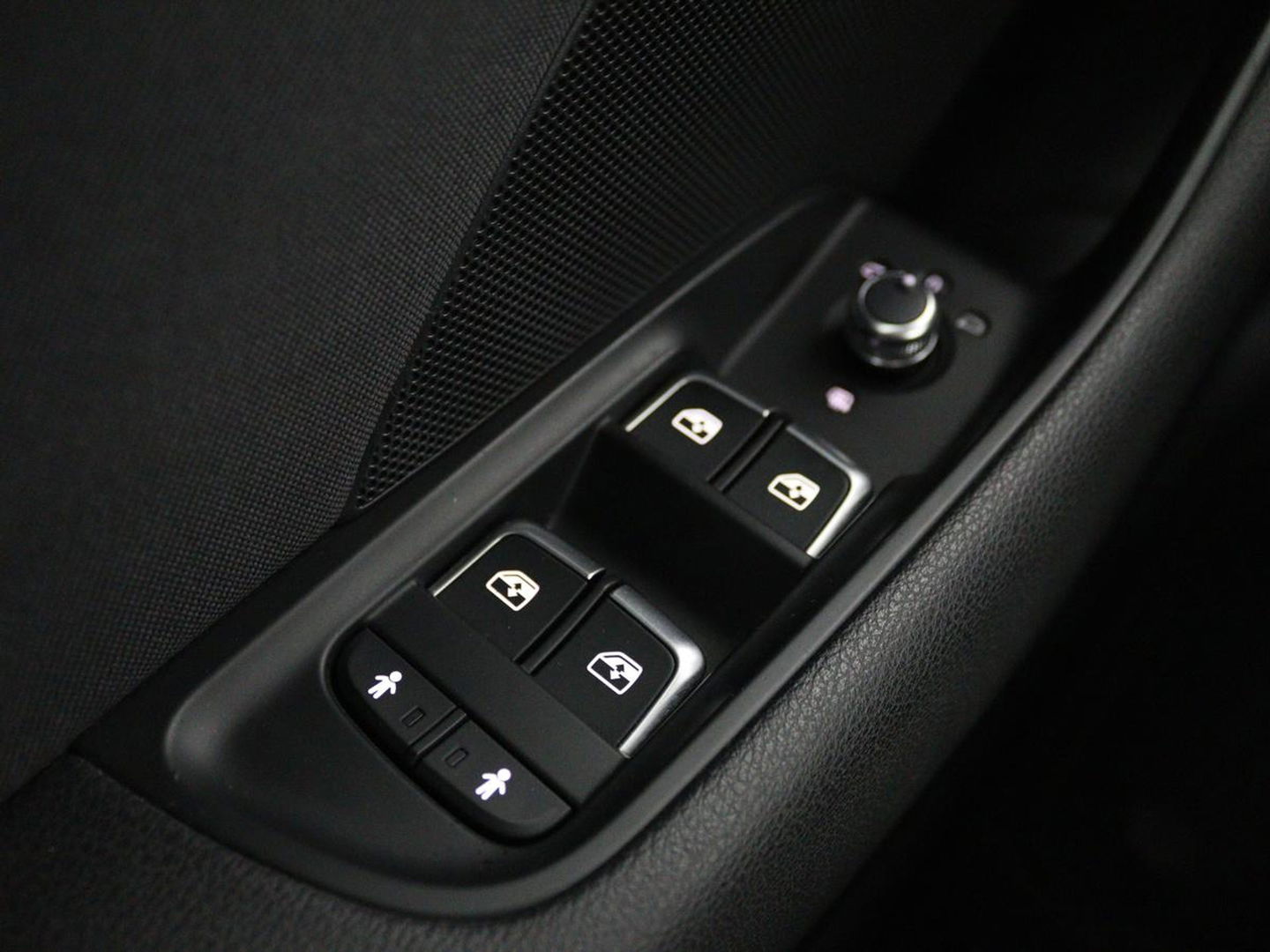 Audi A3 1.4 TFSI Pro Line Plus | Stoelverwarming | Virtual Cockpit | Trekhaak | Navigatie | Full LED | Climate control | Cruise control