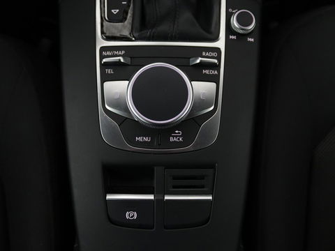 Audi A3 1.4 TFSI Pro Line Plus | Stoelverwarming | Virtual Cockpit | Trekhaak | Navigatie | Full LED | Climate control | Cruise control
