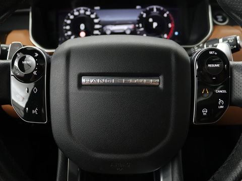 Land Rover Range Rover Sport 3.0 SDV6 HSE Dynamic | Panoramadak | Stoelventilatie | Head-Up | 360 camera | Meridian Sound | Carplay | Matrix LED | Keyless | Stuurverwarming | Dodehoek detectie | Navigatie