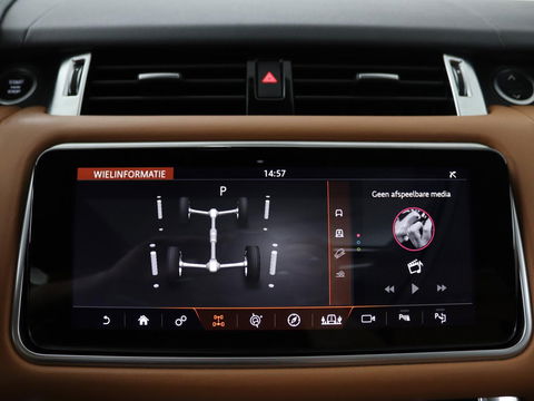 Land Rover Range Rover Sport 3.0 SDV6 HSE Dynamic | Panoramadak | Stoelventilatie | Head-Up | 360 camera | Meridian Sound | Carplay | Matrix LED | Keyless | Stuurverwarming | Dodehoek detectie | Navigatie