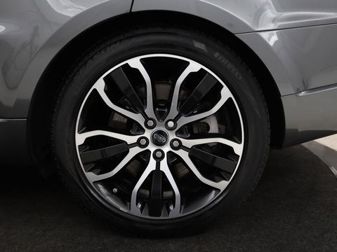 Land Rover Range Rover Sport 3.0 SDV6 HSE Dynamic | Panoramadak | Stoelventilatie | Head-Up | 360 camera | Meridian Sound | Carplay | Matrix LED | Keyless | Stuurverwarming | Dodehoek detectie | Navigatie