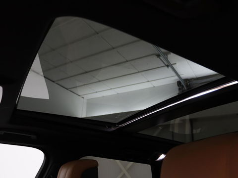 Land Rover Range Rover Sport 3.0 SDV6 HSE Dynamic | Panoramadak | Stoelventilatie | Head-Up | 360 camera | Meridian Sound | Carplay | Matrix LED | Keyless | Stuurverwarming | Dodehoek detectie | Navigatie