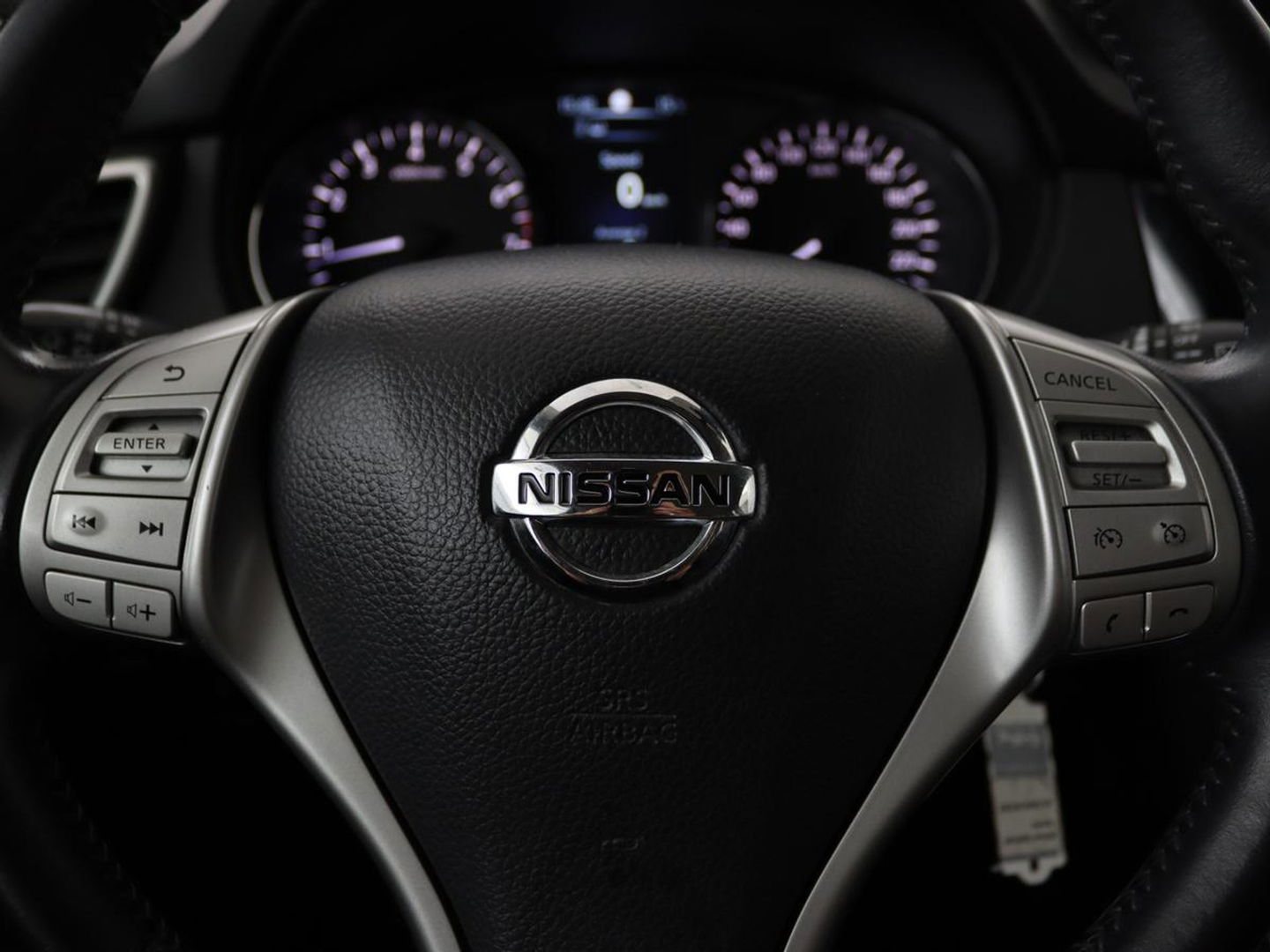 Nissan QASHQAI 1.2 Acenta | Stoelverwarming | Trekhaak | Camera | Navigatie | Climate control | Cruise control | Bluetooth