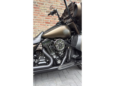 Harley Davidson 103 FLHXS Street Glide Streetglide