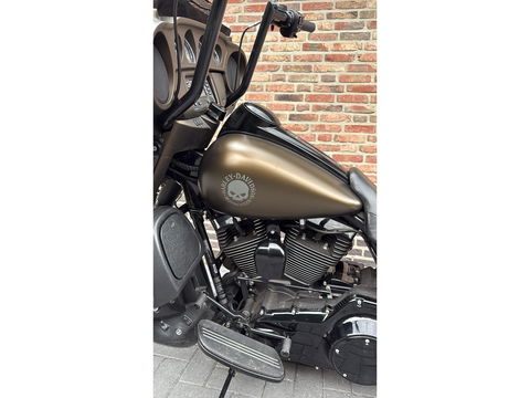 Harley Davidson 103 FLHXS Street Glide Streetglide
