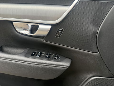 Volvo S90 2.0 T5 255pk | leder | BLIS l adap cruise