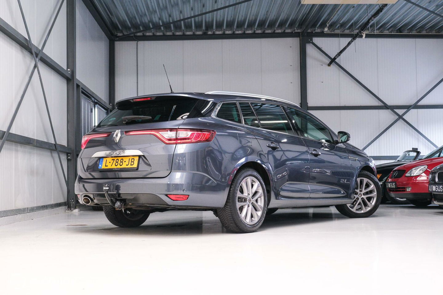 Renault Mégane Estate 1.3 TCe Limited | Trekhaak | Camera | LED | NL auto NAP | Rijklaarprijs |