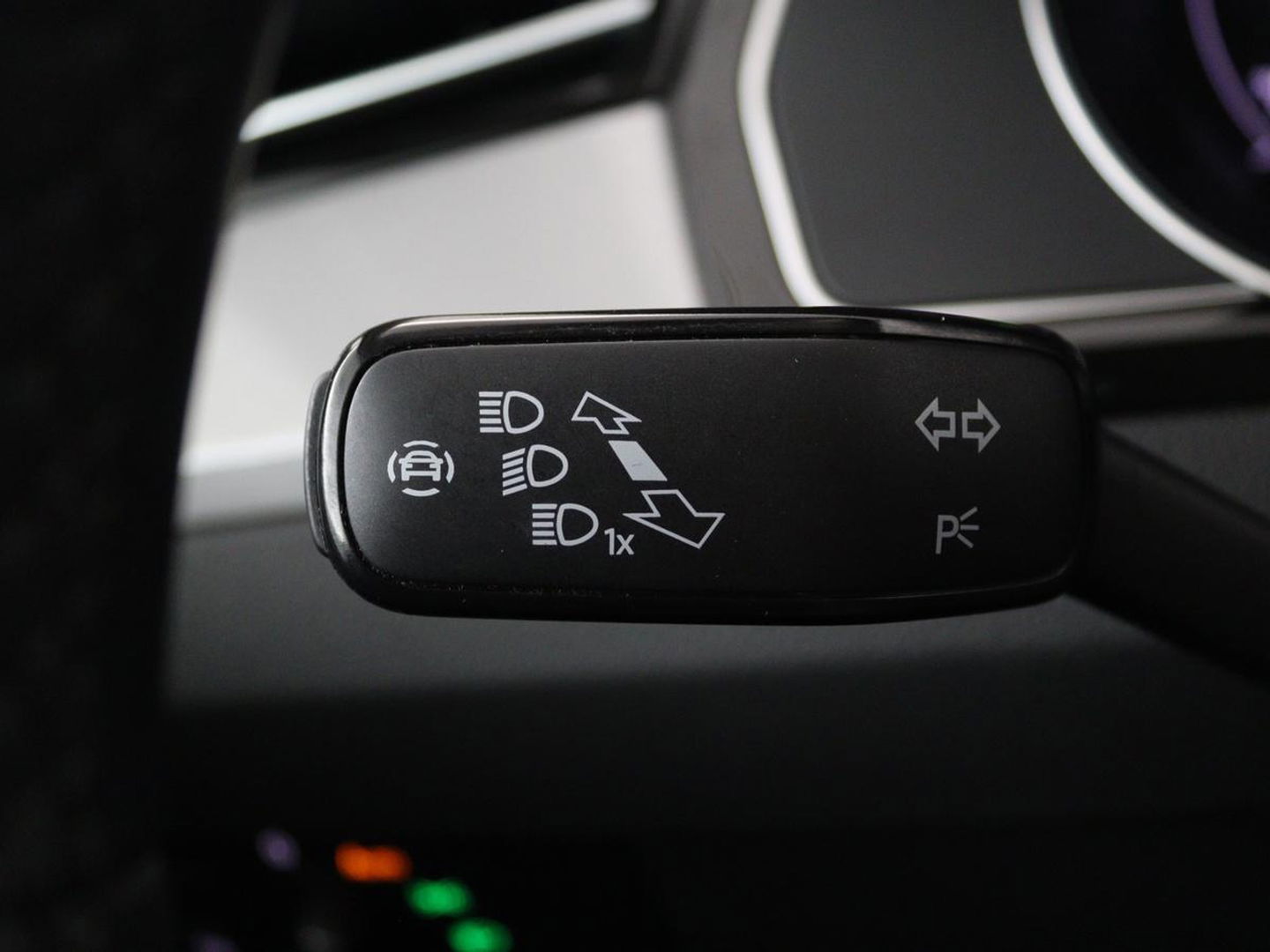 Volkswagen Passat 1.4 TSI PHEV GTE | Stoelverwarming | Camera | Adaptive cruise | Matrix LED | Massage | Carplay | Navigatie | Side Assist