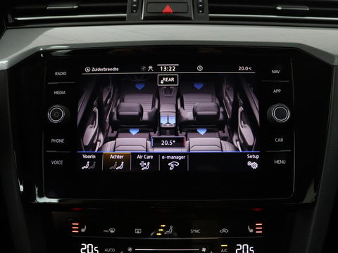 Volkswagen Passat 1.4 TSI PHEV GTE | Stoelverwarming | Camera | Adaptive cruise | Matrix LED | Massage | Carplay | Navigatie | Side Assist