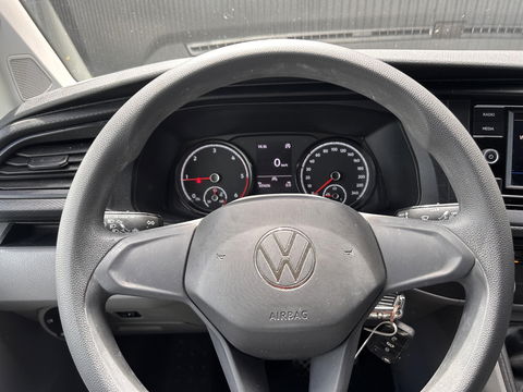 Volkswagen Transporter 2.0TDI L2H1 | 2x Schuifdeur | 18 inch LMV | Stoelverwarming