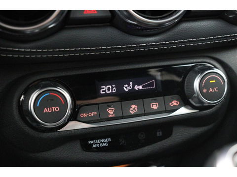 Nissan Juke 1.0 DIG-T N-Connecta | Carplay | Camera | Full LED | Keyless | Climate control | Cruise control