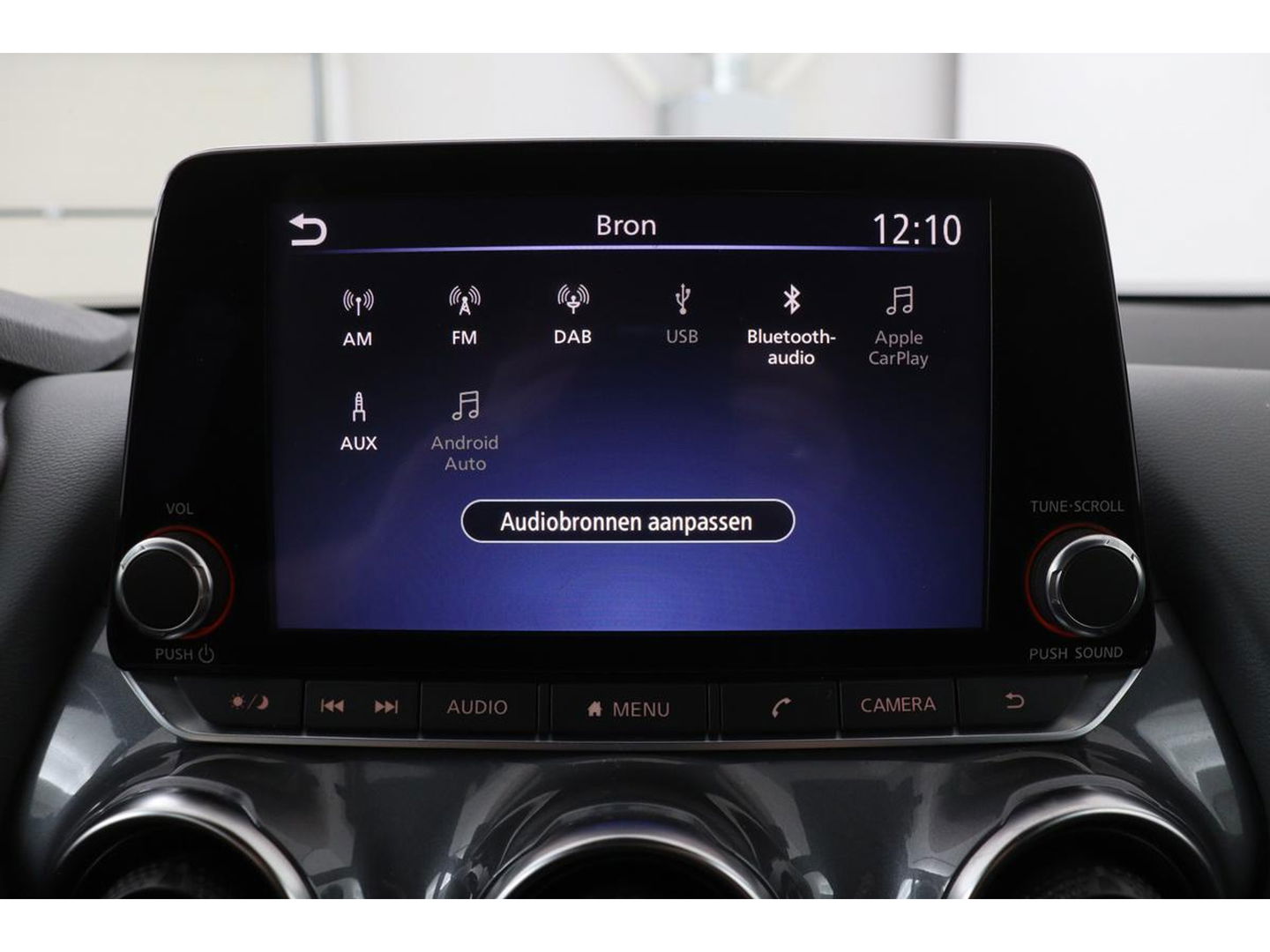 Nissan Juke 1.0 DIG-T N-Connecta | Carplay | Camera | Full LED | Keyless | Climate control | Cruise control