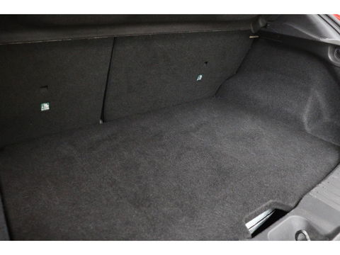 Nissan Juke 1.0 DIG-T N-Connecta | Carplay | Camera | Full LED | Keyless | Climate control | Cruise control