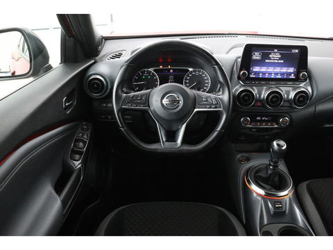 Nissan Juke 1.0 DIG-T N-Connecta | Carplay | Camera | Full LED | Keyless | Climate control | Cruise control