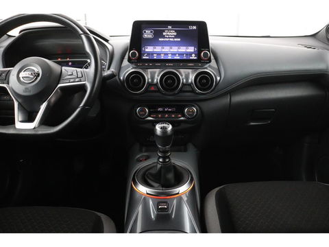 Nissan Juke 1.0 DIG-T N-Connecta | Carplay | Camera | Full LED | Keyless | Climate control | Cruise control
