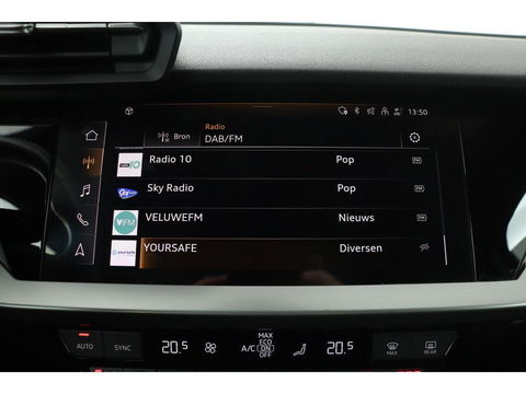 Audi A3 Sportback 30 TFSI Business edition | Adaptive Cruise | Stoelverwarming | Trekhaak | Carplay | Full LED | PDC | Navigatie
