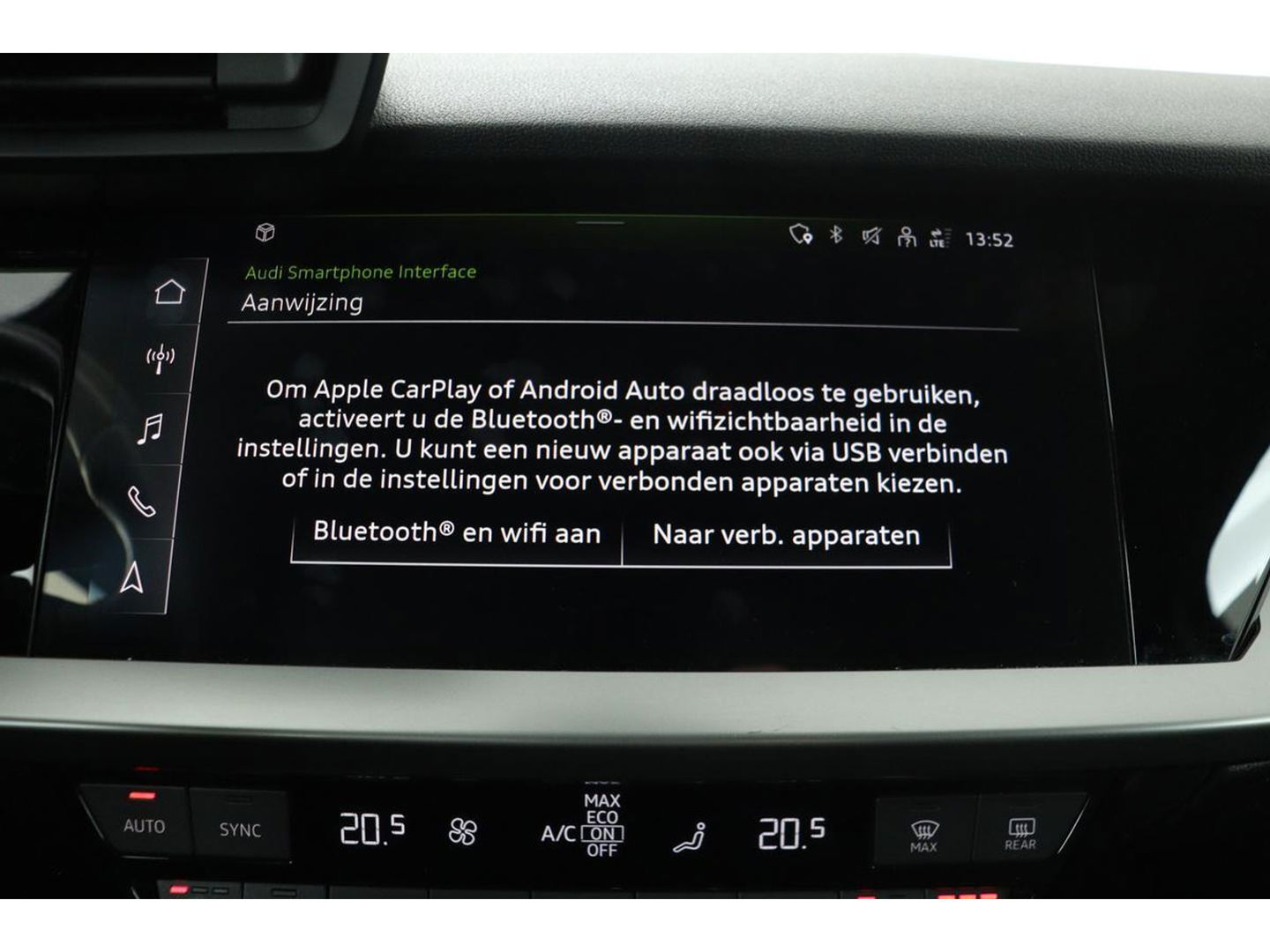 Audi A3 Sportback 30 TFSI Business edition | Adaptive Cruise | Stoelverwarming | Trekhaak | Carplay | Full LED | PDC | Navigatie