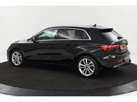 Audi A3 Sportback 30 TFSI Business edition | Adaptive Cruise | Stoelverwarming | Trekhaak | Carplay | Full LED | PDC | Navigatie