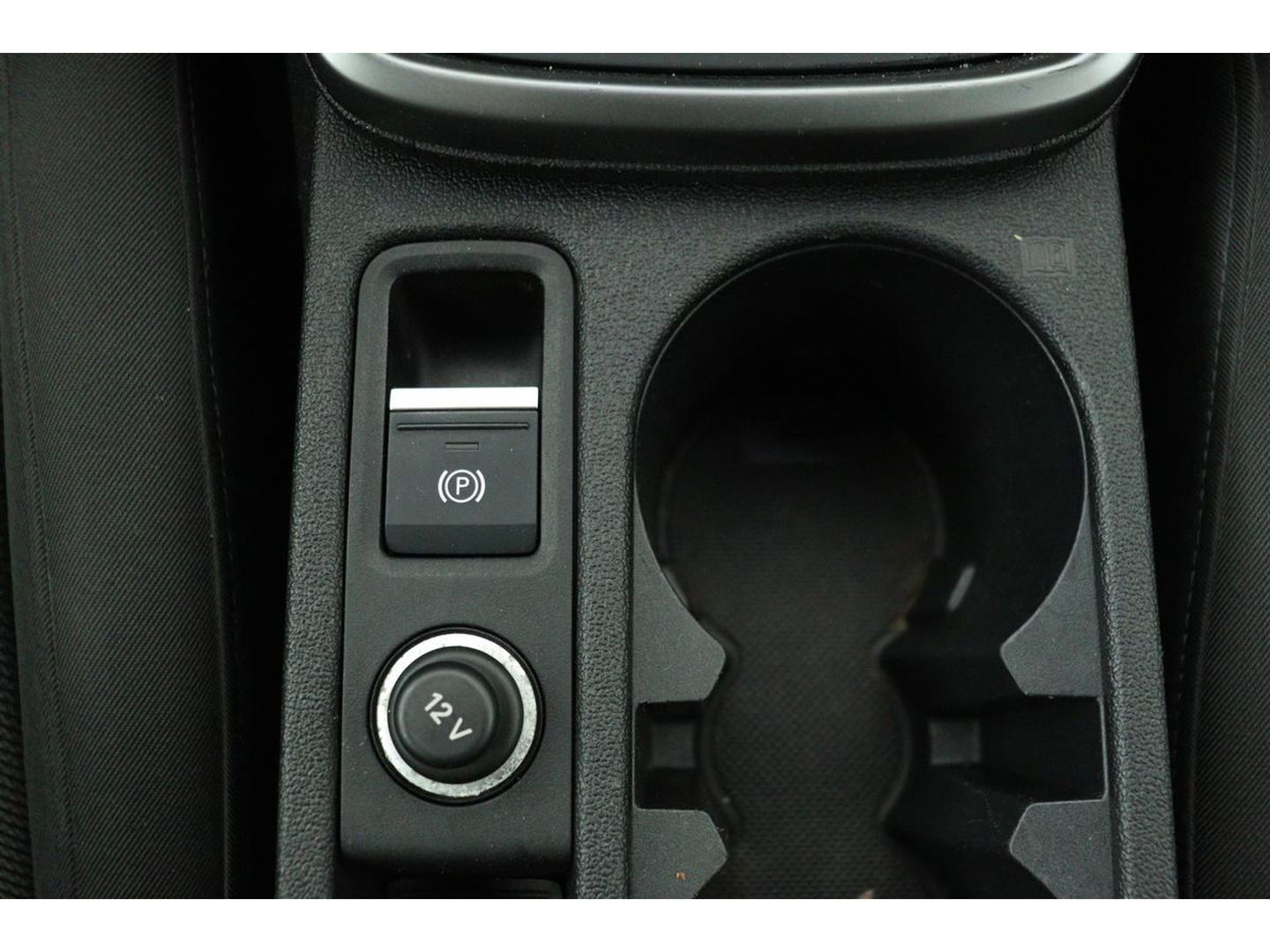 Audi A3 Sportback 30 TFSI Business edition | Adaptive Cruise | Stoelverwarming | Trekhaak | Carplay | Full LED | PDC | Navigatie