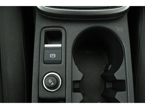 Audi A3 Sportback 30 TFSI Business edition | Adaptive Cruise | Stoelverwarming | Trekhaak | Carplay | Full LED | PDC | Navigatie