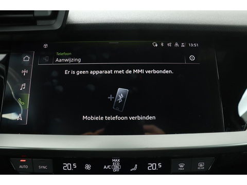 Audi A3 Sportback 30 TFSI Business edition | Adaptive Cruise | Stoelverwarming | Trekhaak | Carplay | Full LED | PDC | Navigatie