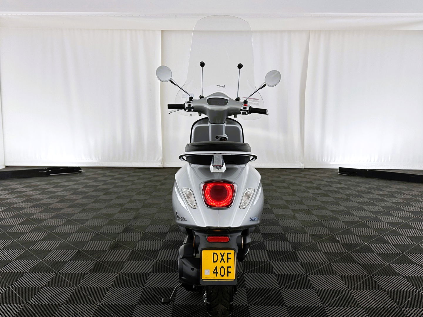 Vespa Bromscooter Elletrica