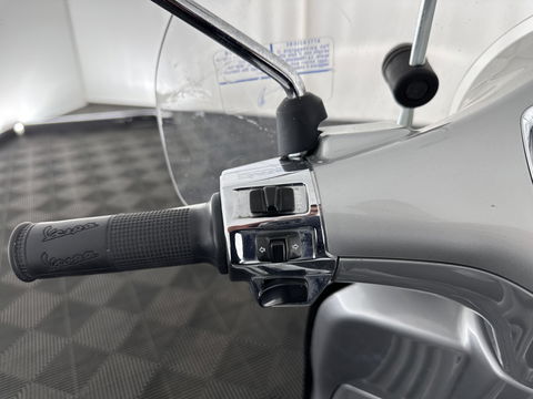 Vespa Bromscooter Elletrica