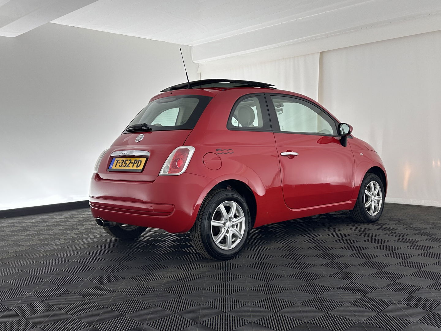 Fiat 500 1.2 Naked *PANO | COMFORT-SEATS | RADIO-CD | 14''ALU*