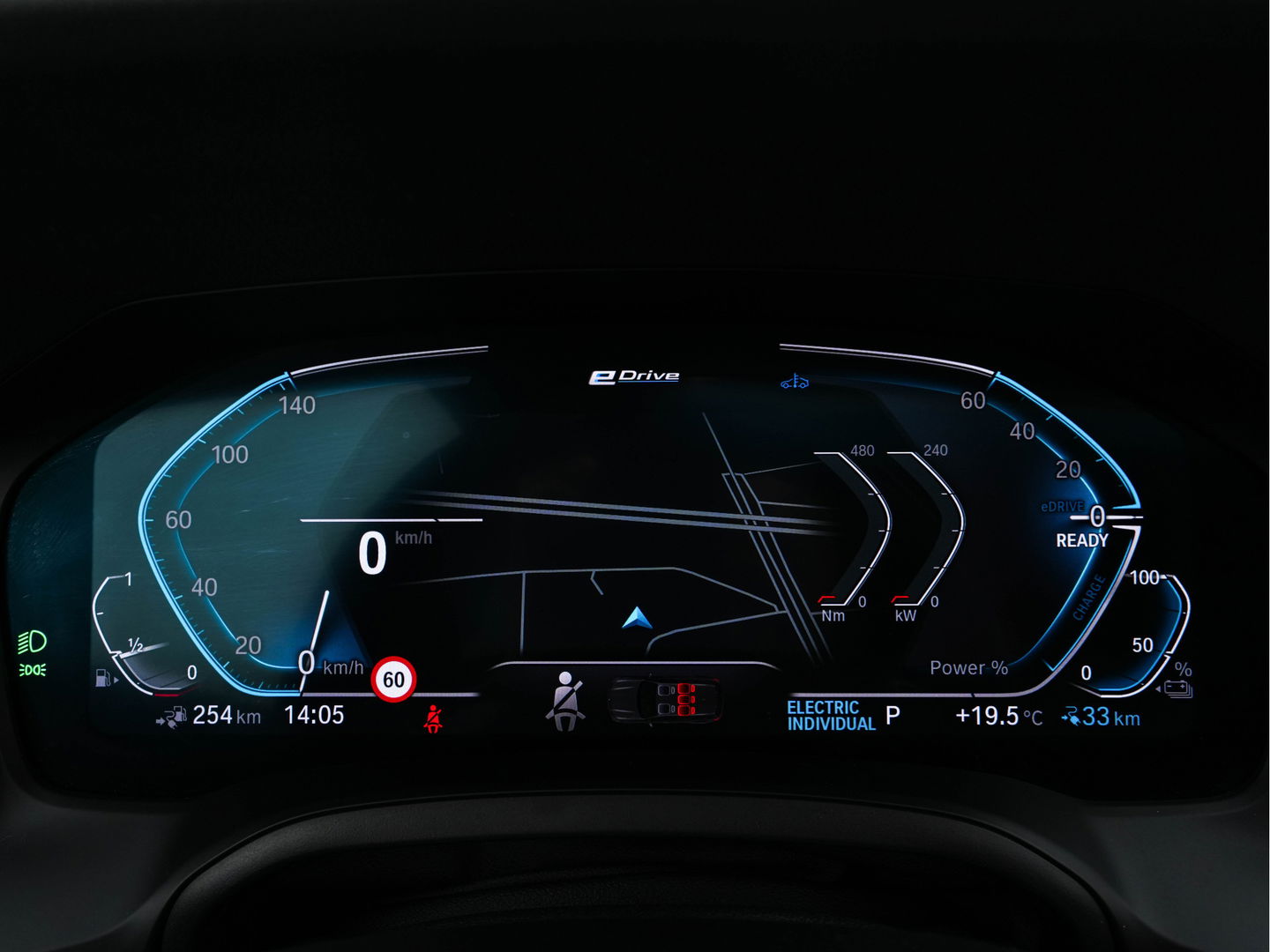 BMW 3 Serie Touring 330e Business Edition Plus M-Sportpack (INCL-BTW) *PANO | VERNASCA-FULL-LEATHER | HEAD-UP | FULL-LED | DIGI-COCKPIT | NAVI-FULLMAP | HEATED-SPORTSEATS | HIFI-SOUND | CAMERA | AMBIENT-LIGHT | TOWBAR | 19''ALU*