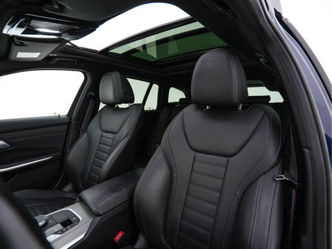 BMW 3 Serie Touring 330e Business Edition Plus M-Sportpack (INCL-BTW) *PANO | VERNASCA-FULL-LEATHER | HEAD-UP | FULL-LED | DIGI-COCKPIT | NAVI-FULLMAP | HEATED-SPORTSEATS | HIFI-SOUND | CAMERA | AMBIENT-LIGHT | TOWBAR | 19''ALU*