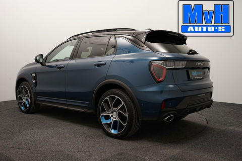 Lynk & Co 01 1.5 Plug-in Hybride|ZWARTE.HEMEL|360ºCAM|Black Edition|