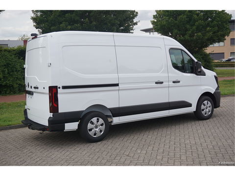 Renault Master T35 150PK Extra L2H2 BPM VRIJ!! 10" R-Link scherm, Camera, Trekhaak 2x schuifdeur!! NR. E530*