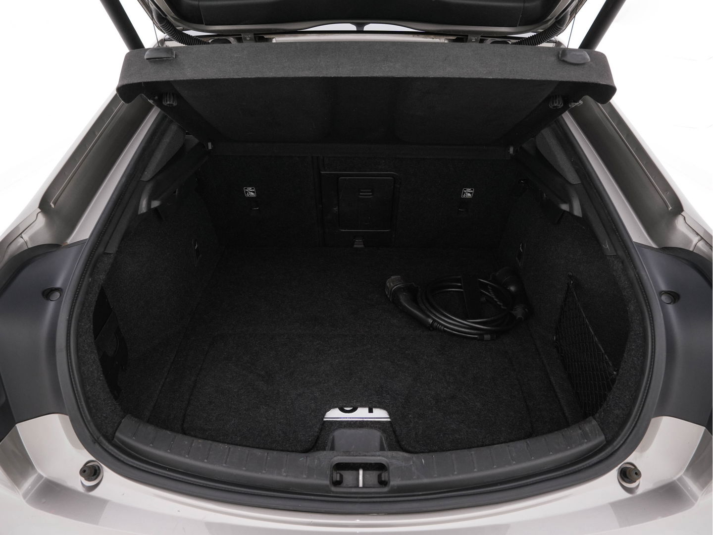 Polestar 2 Long Range Dual Motor Launch Edition 78kWh AWD [ 3-Fase ] (INCL-BTW) *PANO | NAVI-FULLMAP | HARMAN/KARDON-AUDIO | FULL-LED | KEYLESS | TOPVIEW | LANE-ASSIST | DIGI-COCKPIT | DAB+ | SPORT-SEATS | CARPLAY | TOWBAR | BLINDSPOT | 20''ALU*