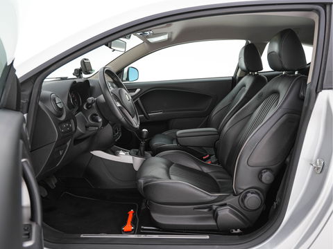 Alfa Romeo MiTo 1.3 JTDm ECO Essential *FULL-LEATHER | TOM-TOM-NAVI | SPORT-SEATS | ECC | PDC | CRUISE | 16''ALU*