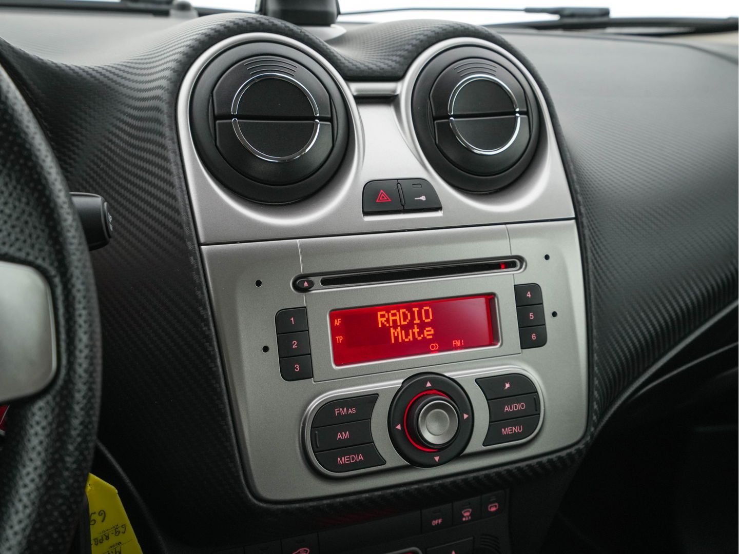 Alfa Romeo MiTo 1.3 JTDm ECO Essential *FULL-LEATHER | TOM-TOM-NAVI | SPORT-SEATS | ECC | PDC | CRUISE | 16''ALU*