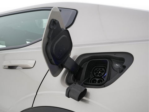 Polestar 2 Long Range Dual Motor Launch Edition 78kWh [ 3-Fase ] (INCL-BTW) *PANO | HARMAN/KARDON-AUDIO | FULL-LED | TOPVIEW | BLINDSPOT |  KEYLESS | MEMORY-PACK | ADAPT.CRUISE | CARPLAY | HEATED-SPORTSEATS | DIGI-COCKPIT | 20"ALU*