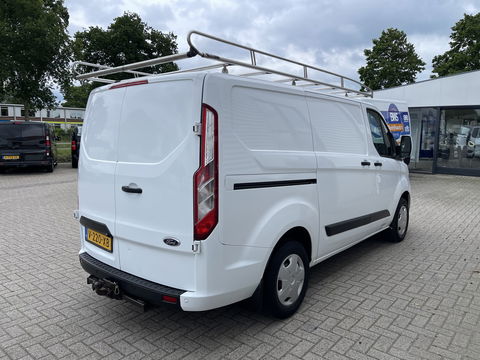 Ford Transit Custom 280 2.0 TDCI L1H1 Trend / vaste prijs rijklaar € 14.950 ex btw / euro 6 diesel / bpm vrij / lease vanaf € 252 / airco / cruise / navi / trekhaak / imperial / camera !
