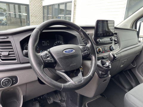 Ford Transit Custom 280 2.0 TDCI L1H1 Trend / vaste prijs rijklaar € 14.950 ex btw / euro 6 diesel / bpm vrij / lease vanaf € 252 / airco / cruise / navi / trekhaak / imperial / camera !