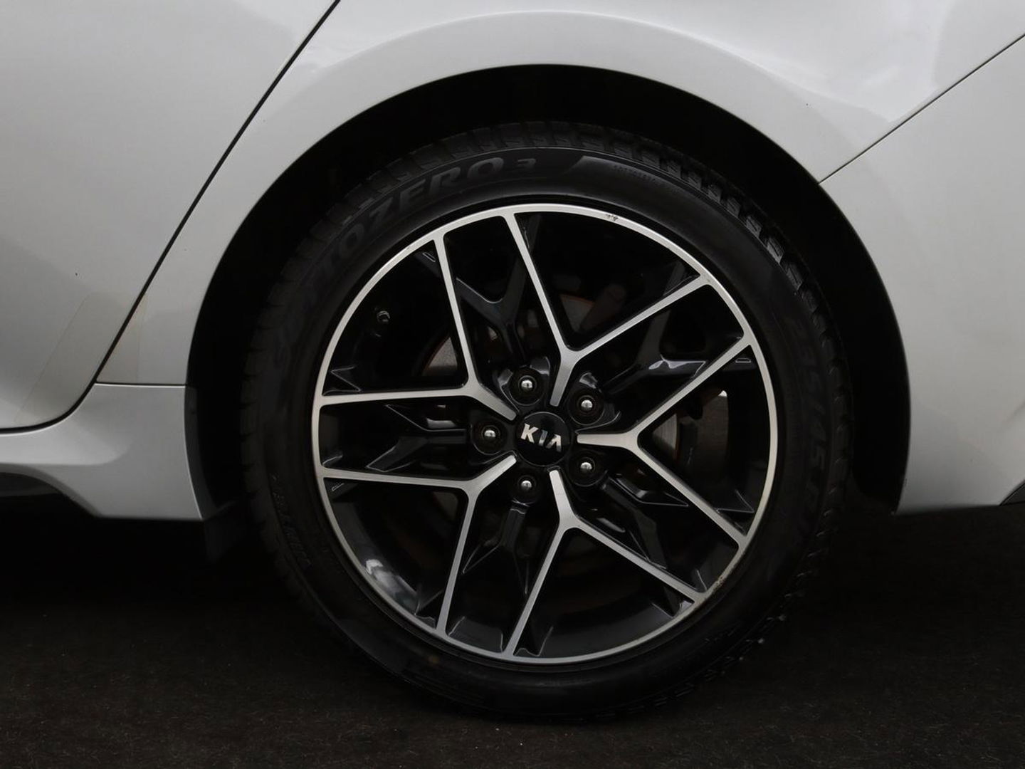 Kia Optima 1.6 T-GDI GT-Line | Panoramadak | Leder | Stoelventilatie | Adaptive cruise | 360 camera | Full LED | Keyless | Memory | Harman/Kardon | Park Assist