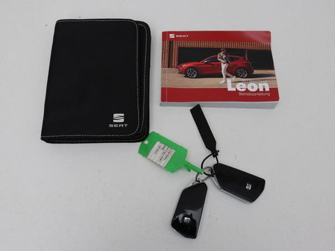 SEAT Leon 1.4 eHybrid PHEV FR | Stoel & stuurverwarming | Camera | Adaptive cruise | Carplay | Keyless | Sfeerverlichting | Memory | Half leder | Navigatie | Full LED