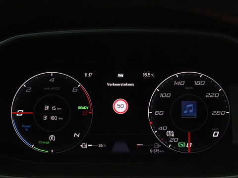SEAT Leon 1.4 eHybrid PHEV FR | Stoel & stuurverwarming | Camera | Adaptive cruise | Carplay | Keyless | Sfeerverlichting | Memory | Half leder | Navigatie | Full LED