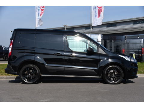 Ford Transit Connect 1.5 TDCI L1 Black Edition Camera, Cruise, Carplay, 100pk, Automaat, multimedia, Trekhaak, Stoelverwarming, Uniek!